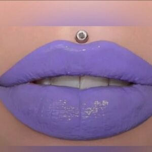 Jeffree Star Cosmetics Supreme Gloss Frosting for Dinner NWT